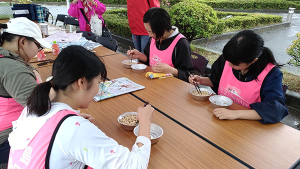 u炵Ɛvӂ܁Eqǂqĉ@掮