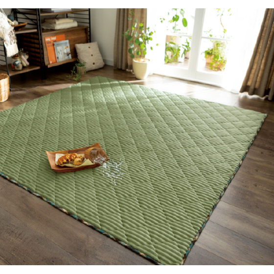 ヴィンテージラグ　105×165cm グリーン系 ヴィンテージラグ 105×165cm グリーン系 ヴィンテージラグ105×165cm