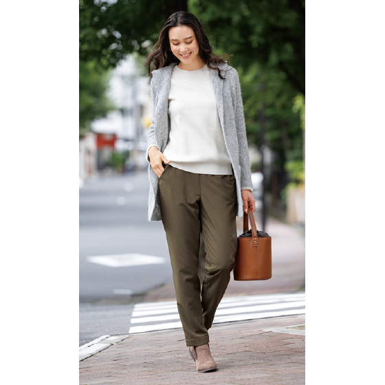 2枚仕立ての裏フリースストレッチパンツ｜くらしと生協