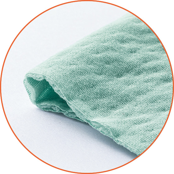 【新品】ポール＆ジョー秋冬物中綿入り厚手ニットキルトパジャマ（L)グリーン 新品】ポール＆ジョー秋冬物中綿入り厚手ニットキルトパジャマ（L)グリーン