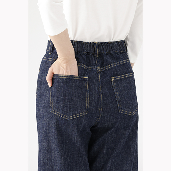 KUROKI軽くてやわらかワイドデニムパンツRN｜くらしと生協
